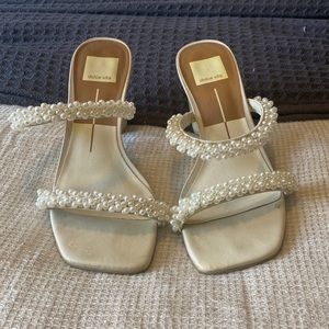 Dolce Vita Noel Heels Vanilla Pearls